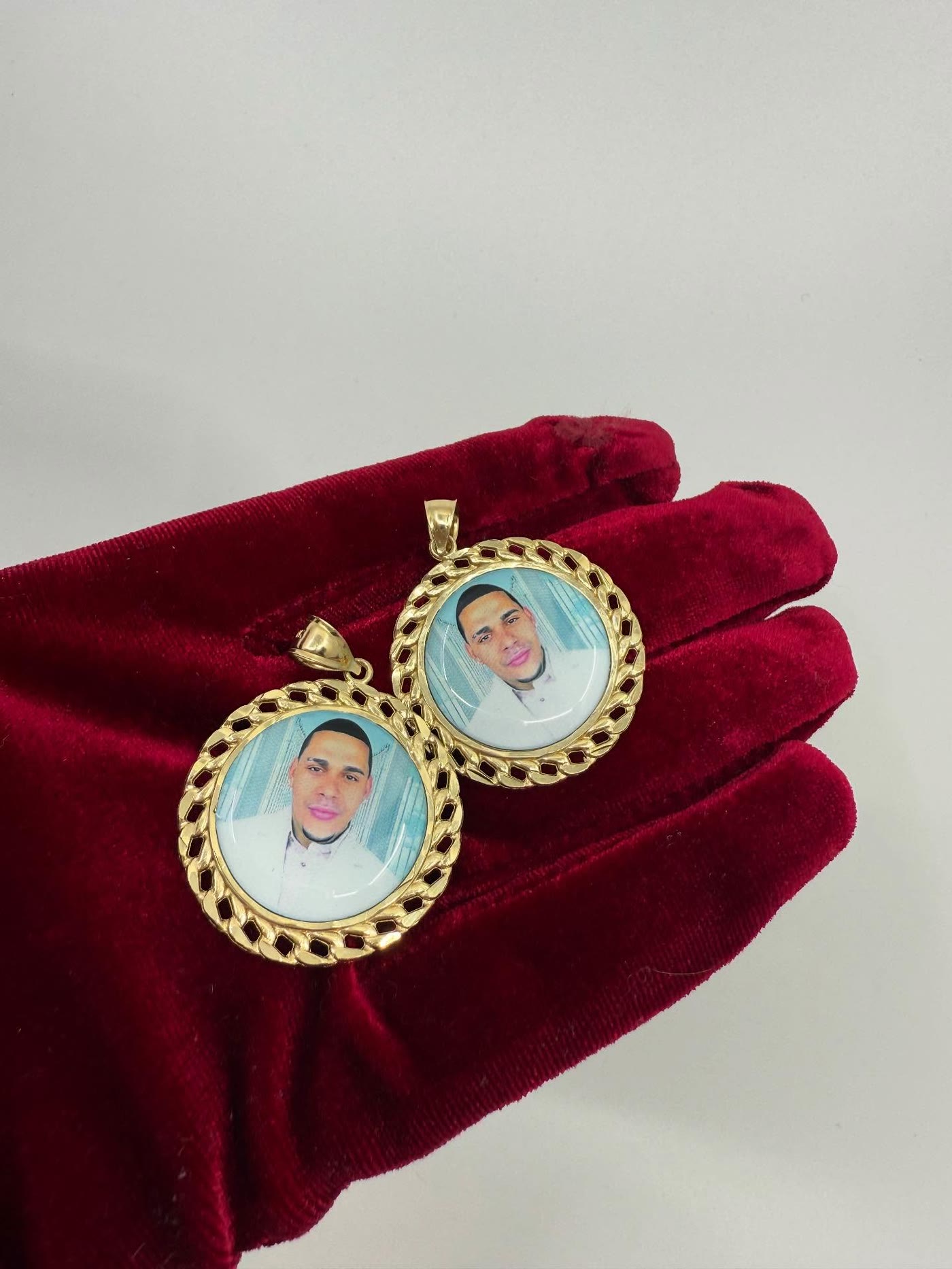 King of Customs custom jewelry